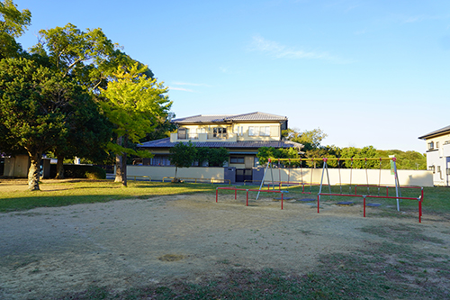 写真：経塚公園